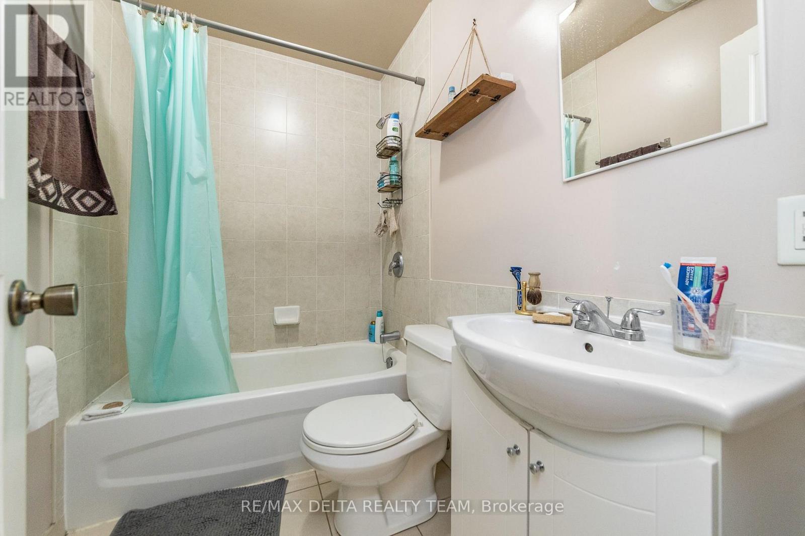A - 192 Stanley Avenue, Ottawa, Ontario K1M 1P3 - Photo 14 - X13704810