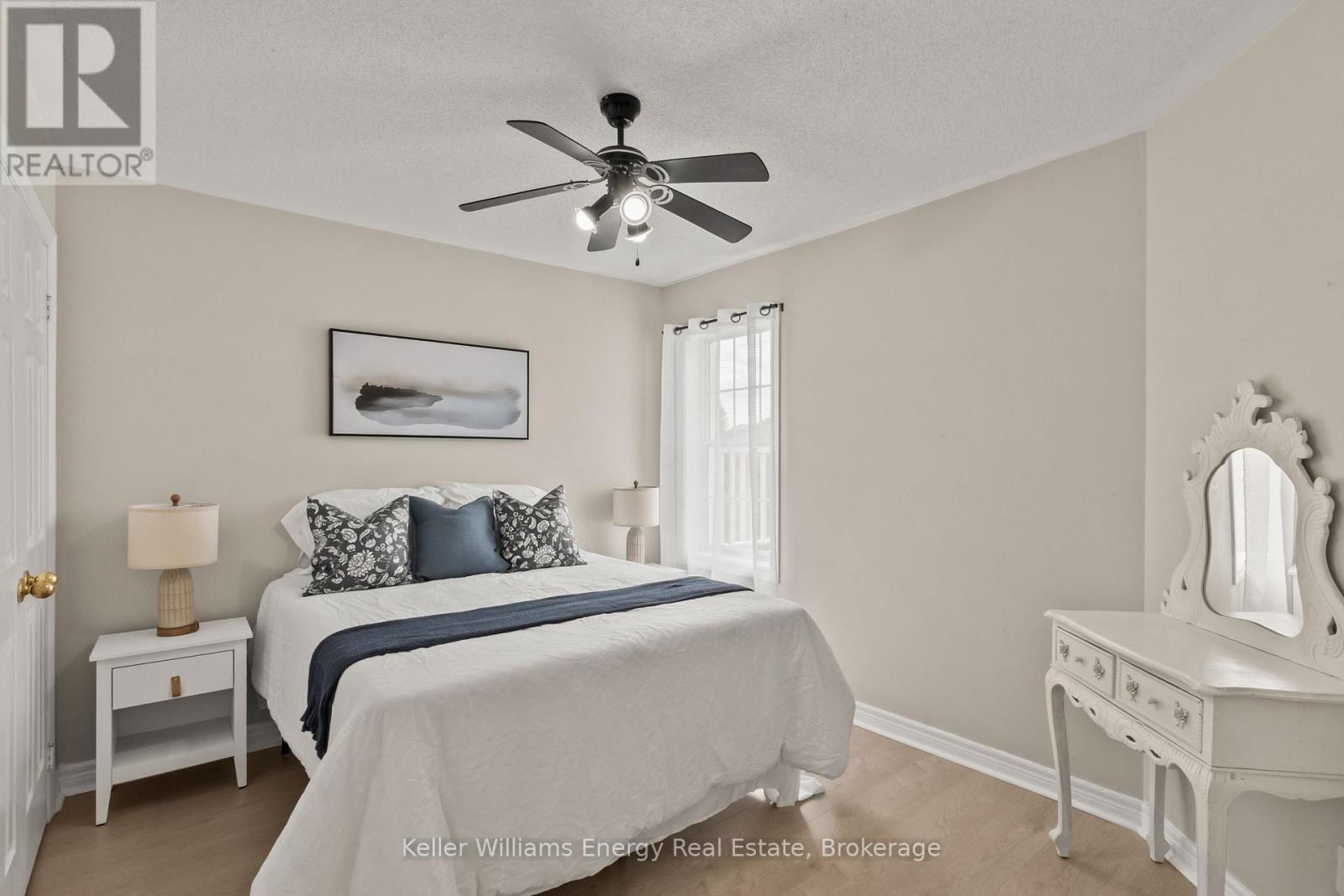 35 Virginia Drive, Whitby, Ontario L1R 2X9 - Photo 21 - E13717848