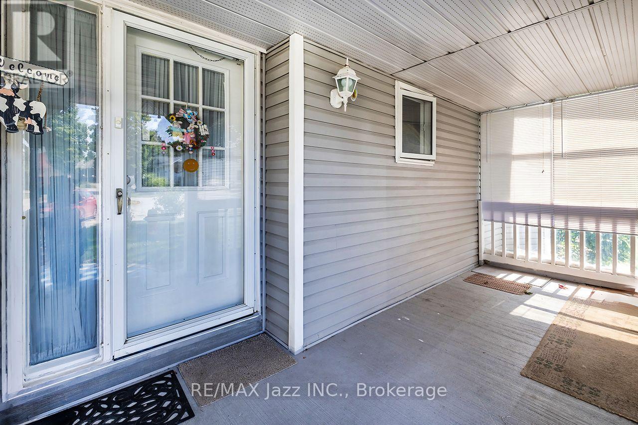 5 King Court, Clarington, Ontario  L1B 1L7 - Photo 5 - E13717976