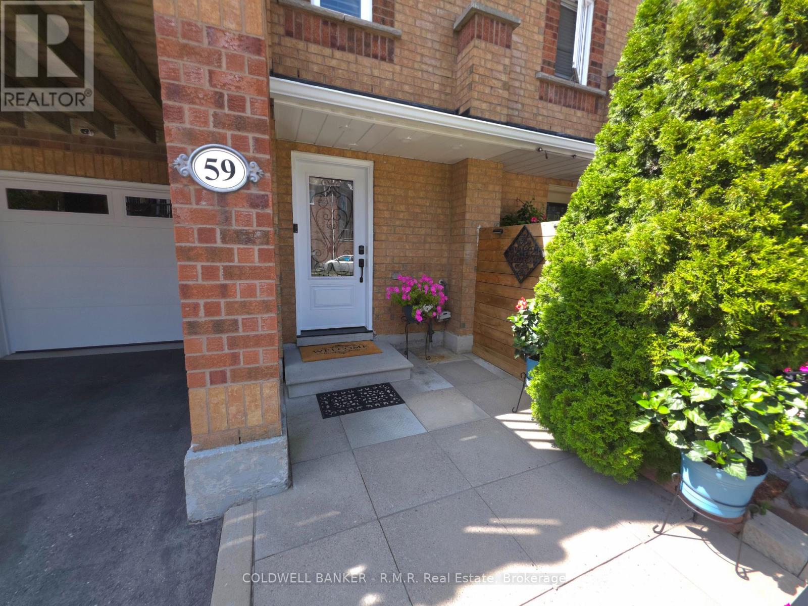59 - 2 Hedge End Road, Toronto, Ontario  M1B 5Z8 - Photo 2 - E13718158