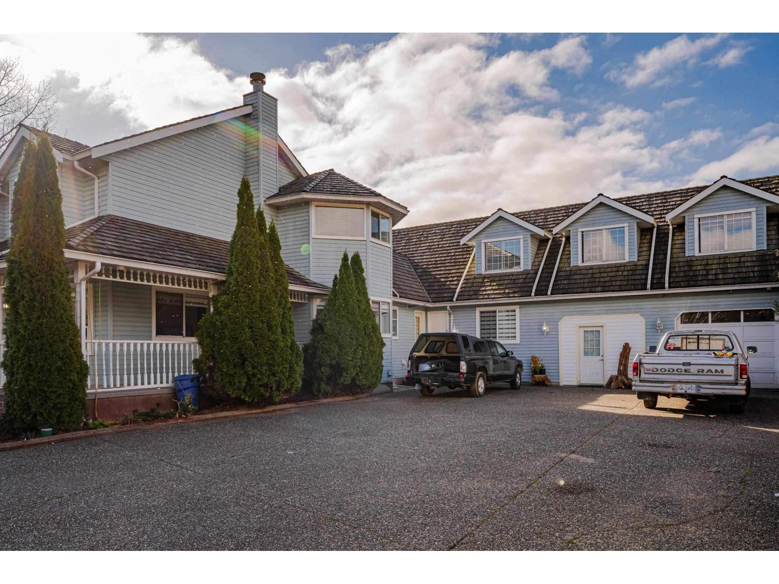35826 South Parallel Road, Abbotsford, British Columbia  V3G 2K4 - Photo 3 - R3158191