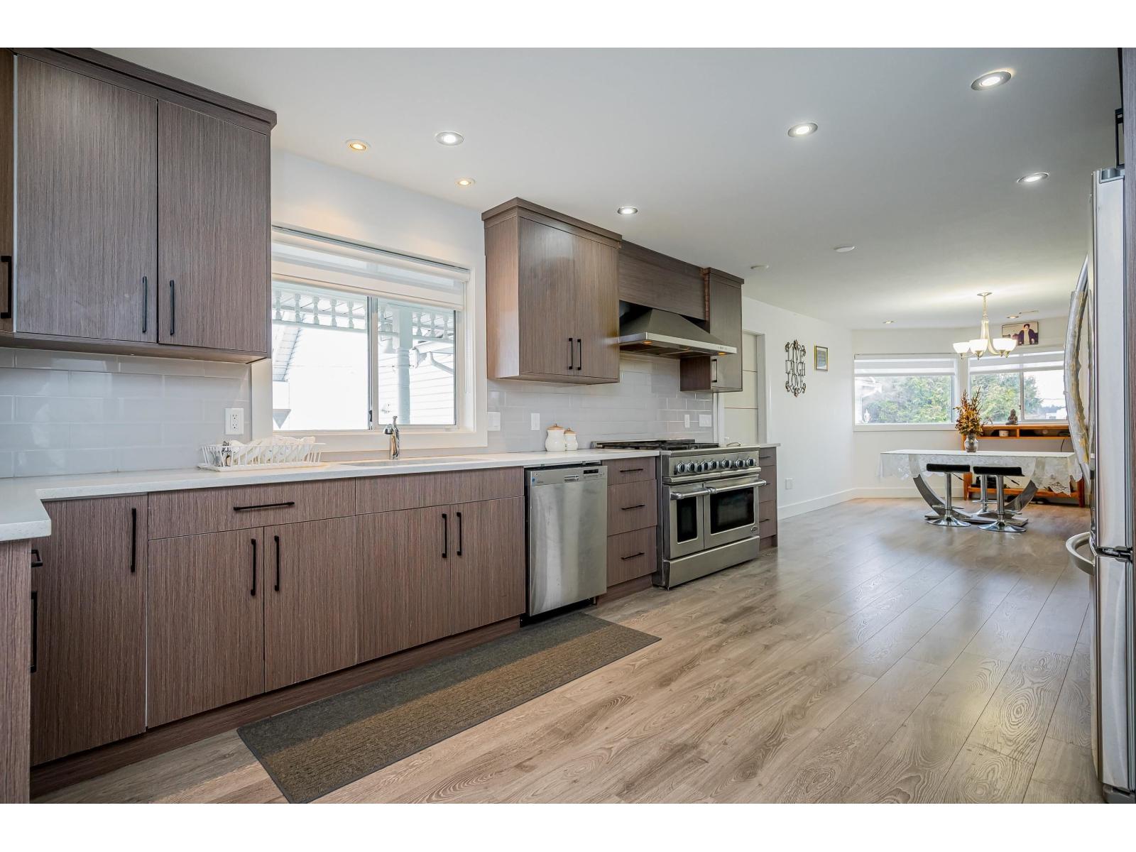 35826 South Parallel Road, Abbotsford, British Columbia  V3G 2K4 - Photo 13 - R3158191