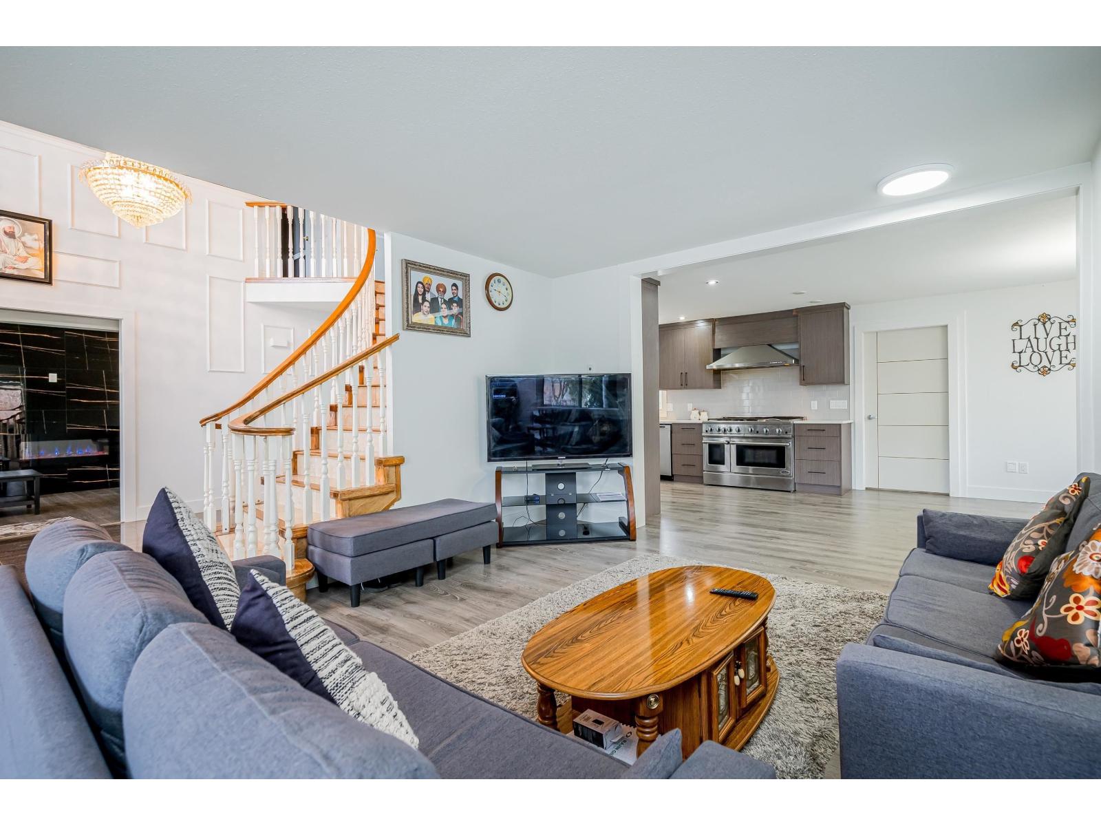 35826 South Parallel Road, Abbotsford, British Columbia  V3G 2K4 - Photo 18 - R3158191