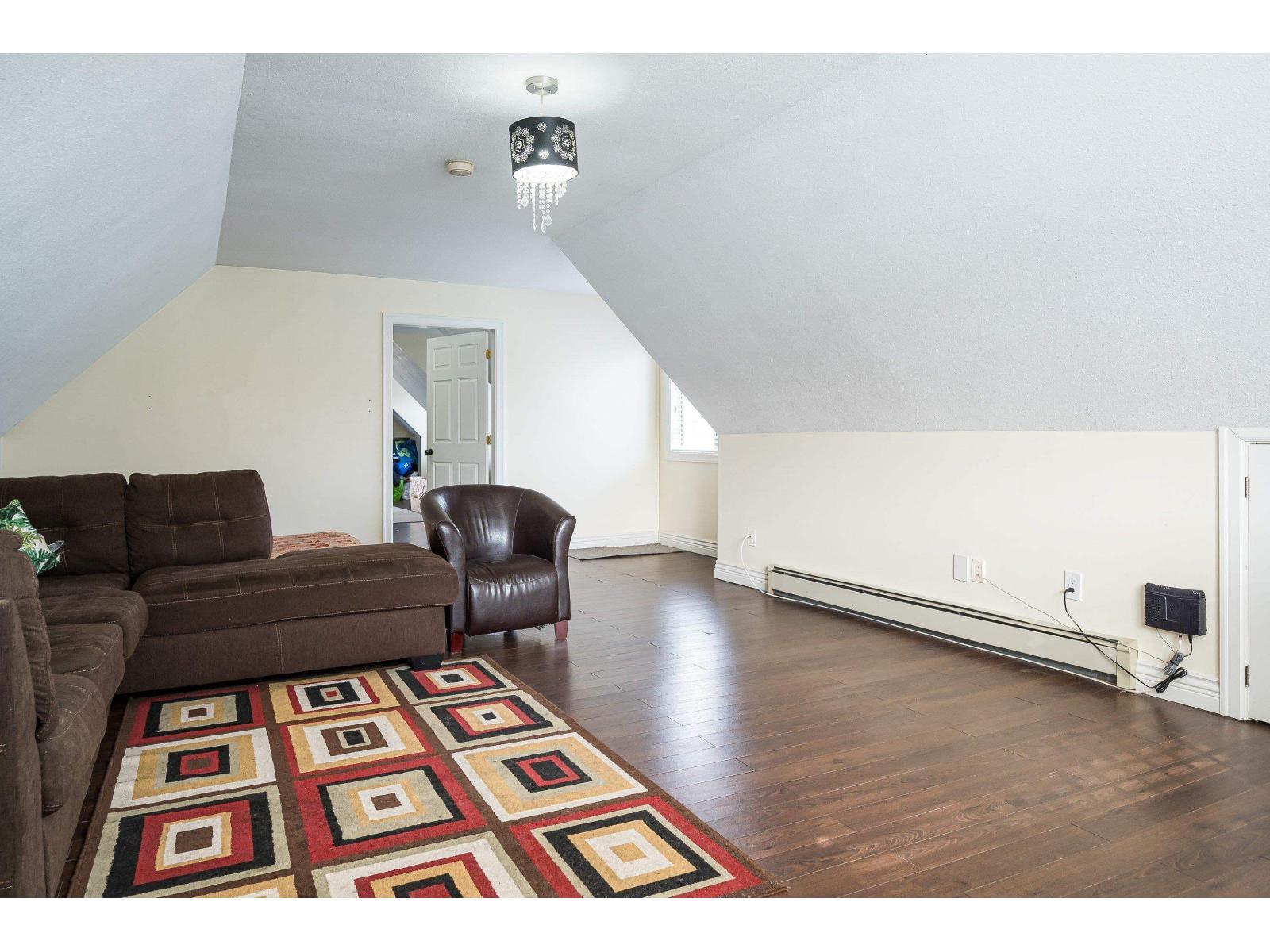 35826 South Parallel Road, Abbotsford, British Columbia  V3G 2K4 - Photo 27 - R3158191