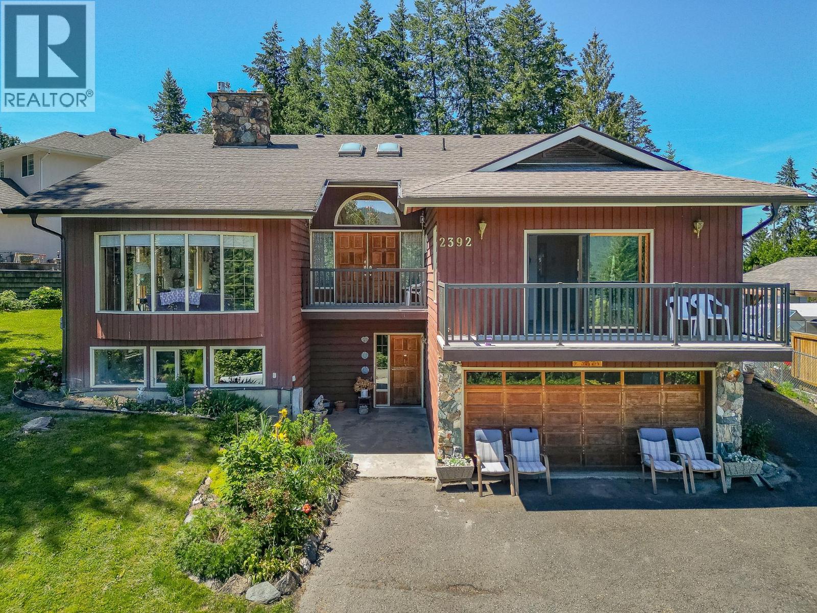 2392 Mt Tuam Crescent, Blind Bay, British Columbia