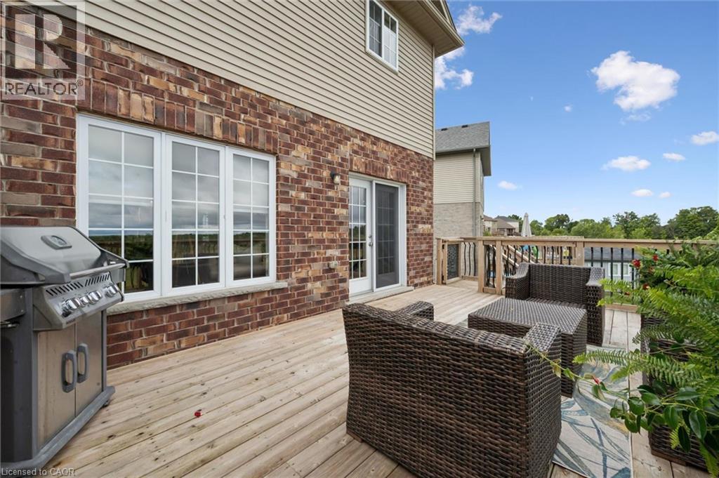 952 Eden Oak Court, Kitchener, Ontario  N2A 0H4 - Photo 33 - 40857647