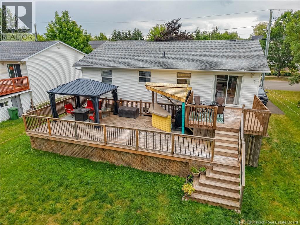 41 Rebecca Drive, Fredericton, New Brunswick  E3B 9N4 - Photo 3 - NB146518