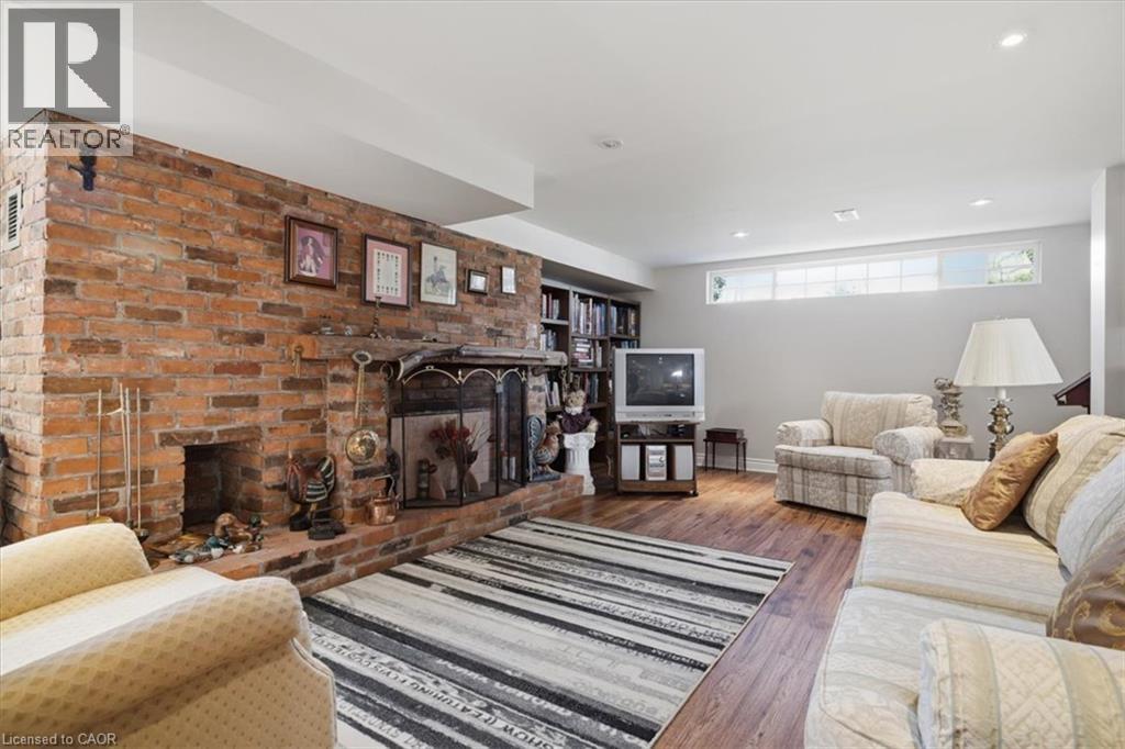 343 Duncombe Drive, Burlington, Ontario  L7L 4M2 - Photo 27 - 40857935