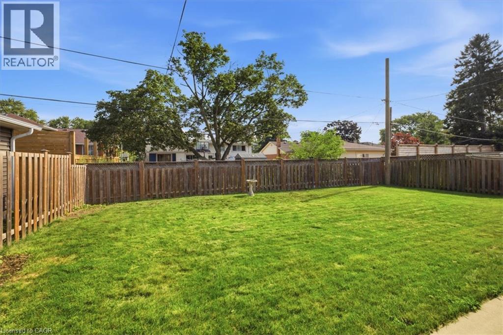 343 Duncombe Drive, Burlington, Ontario  L7L 4M2 - Photo 38 - 40857935