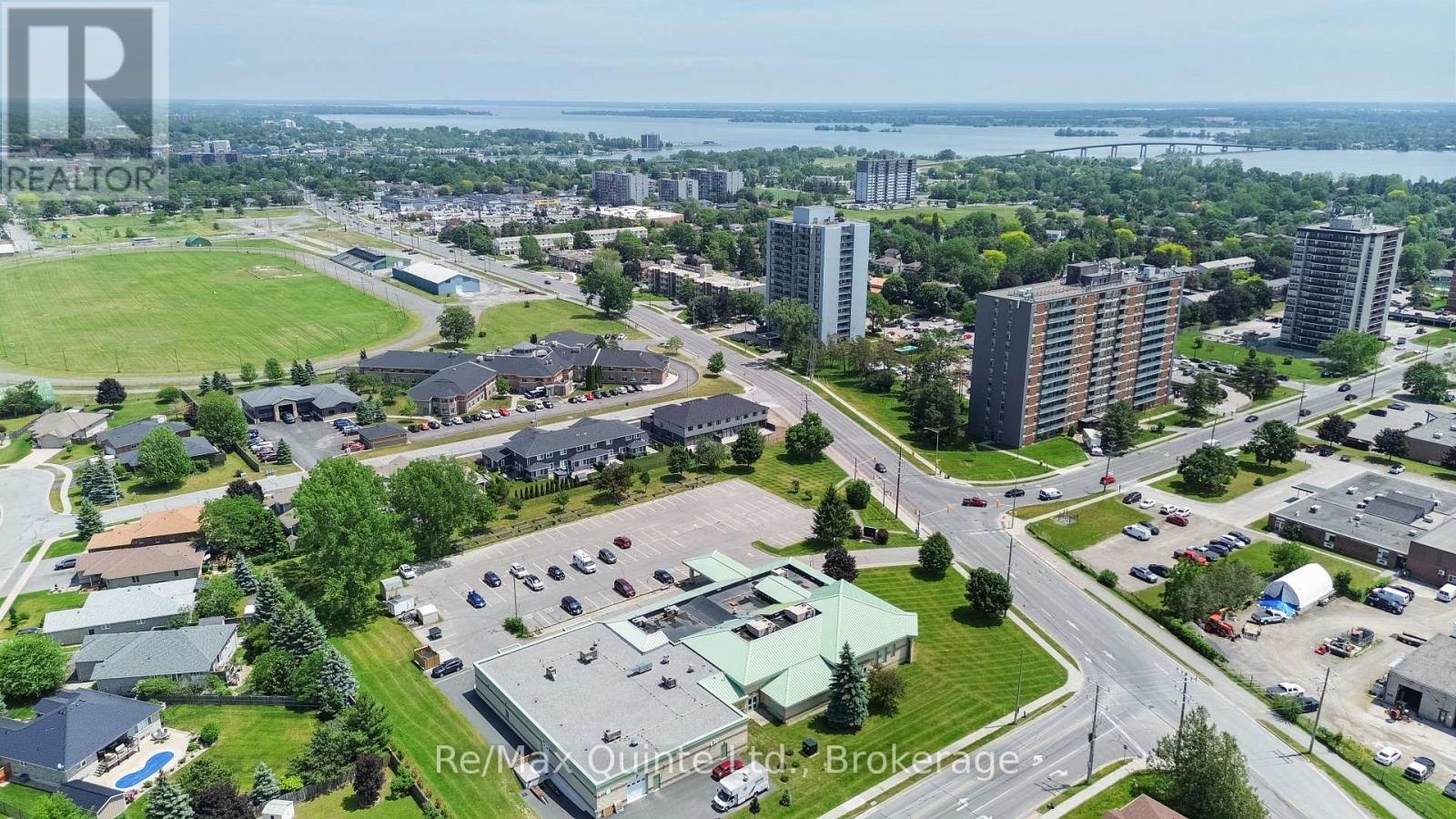 8 Stinson Avenue, Belleville, Ontario  K8P 5N9 - Photo 11 - X13717748