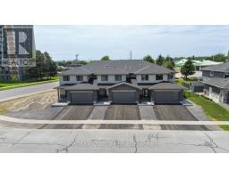 10 STINSON AVENUE, Belleville, Ontario