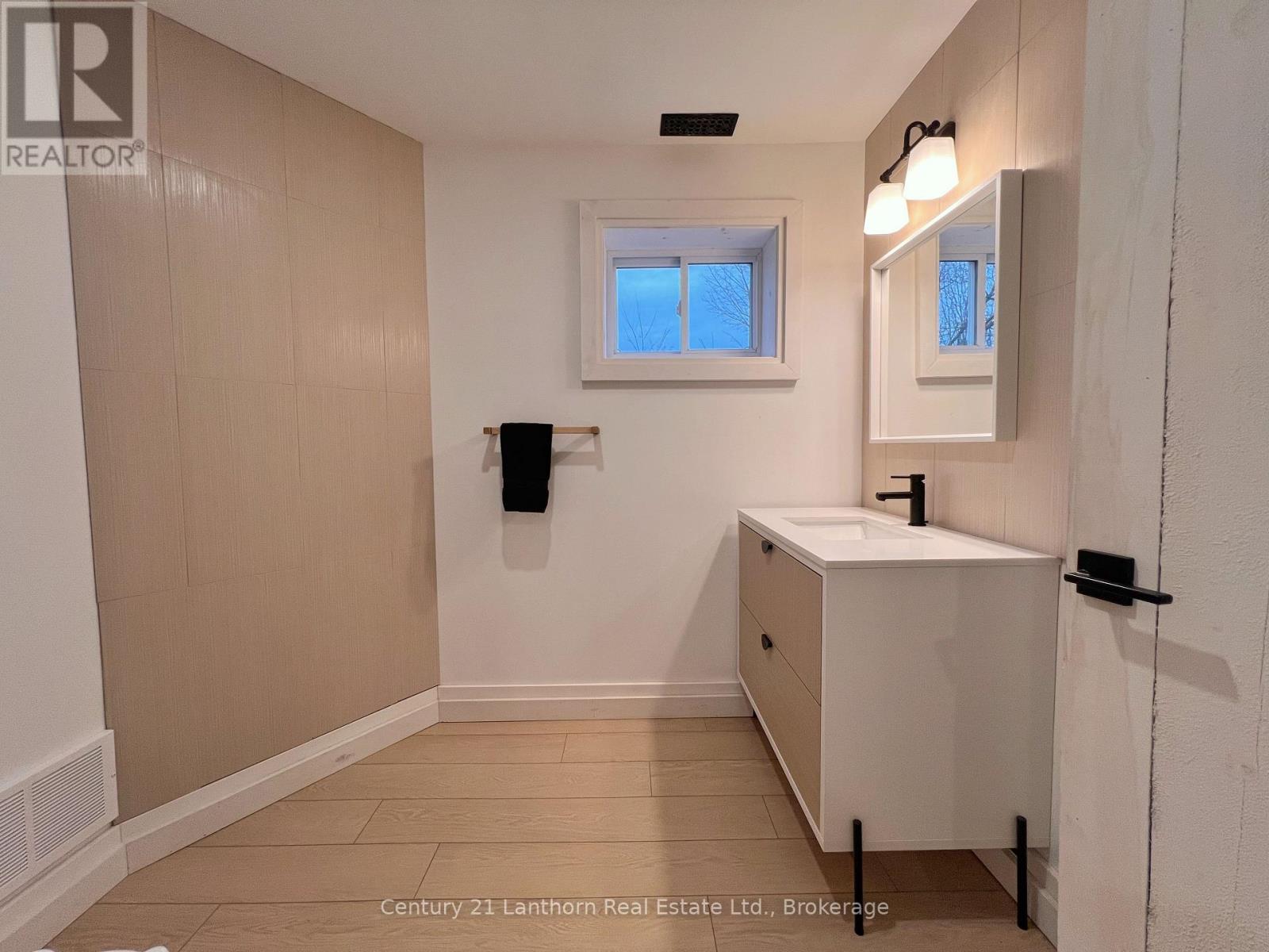 318 Picton Main Street, Prince Edward County, Ontario  K0K 2T0 - Photo 6 - X13717768