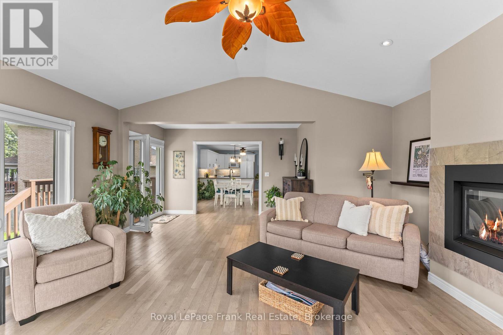 18 Matthews Court, Peterborough, Ontario  K9K 2S8 - Photo 19 - X13717782