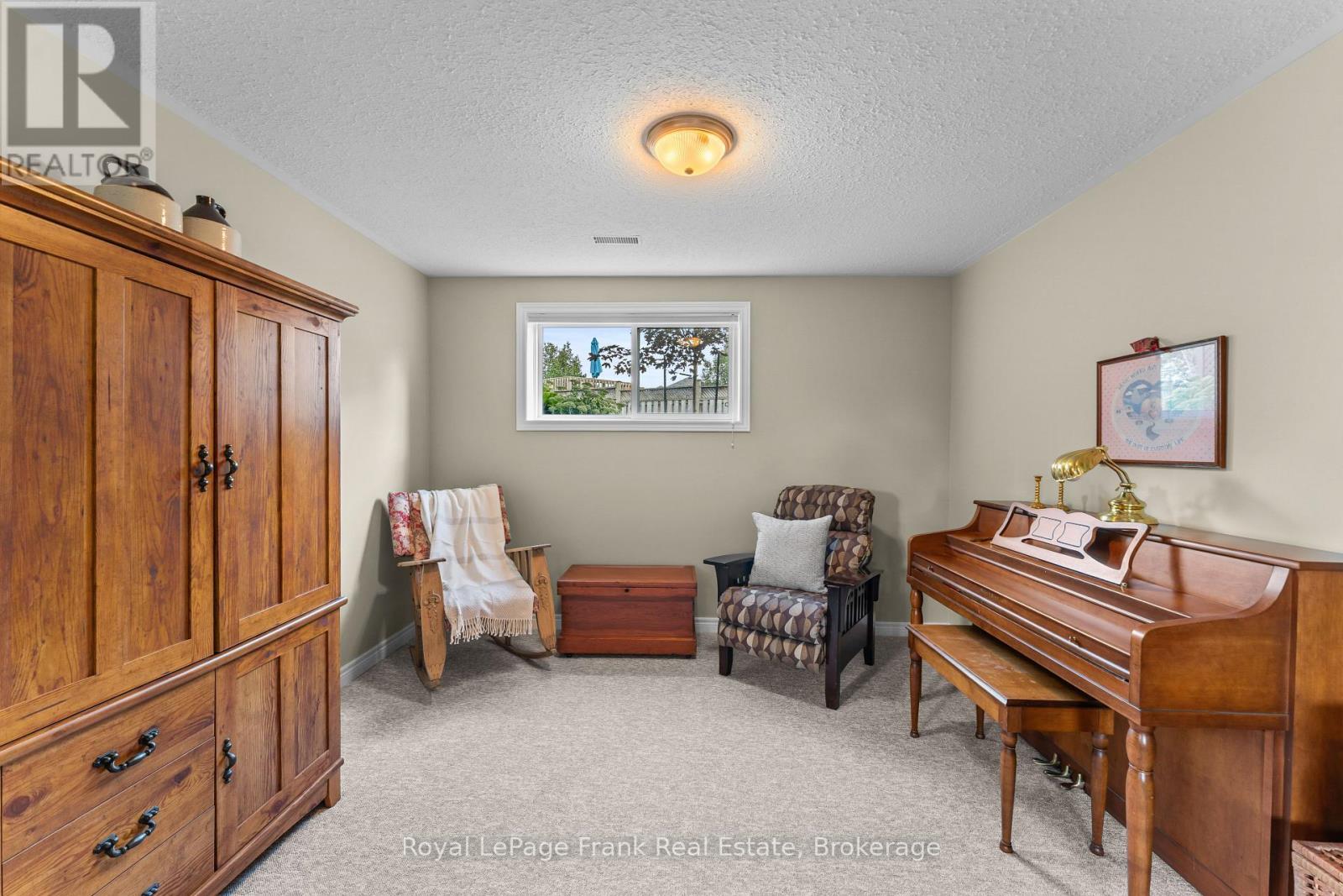 18 Matthews Court, Peterborough, Ontario  K9K 2S8 - Photo 34 - X13717782