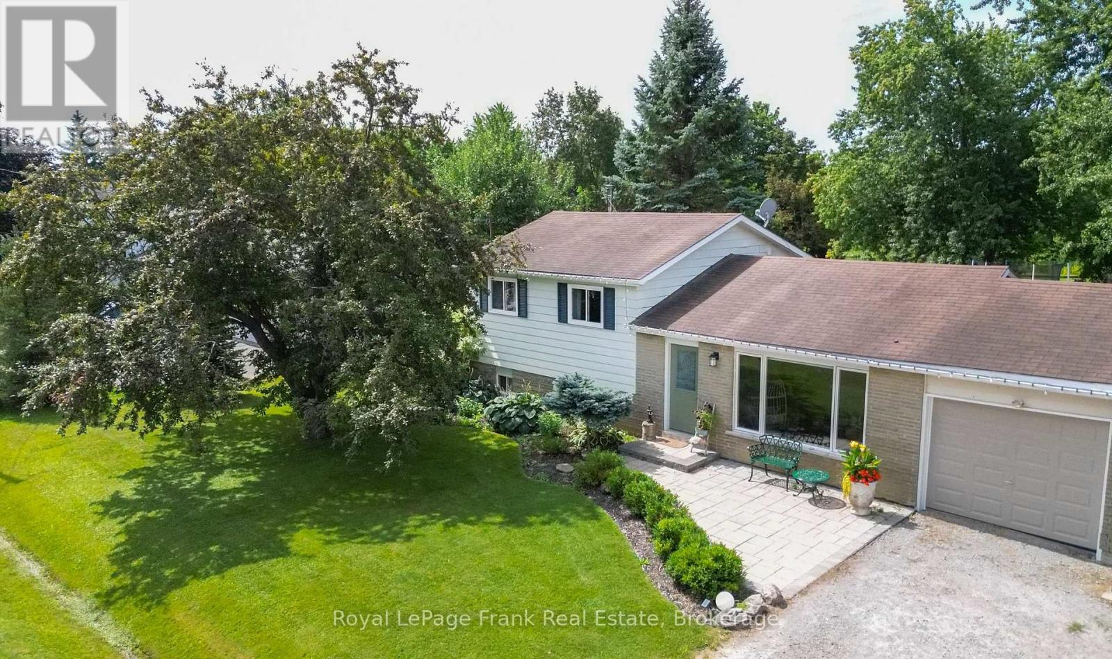 10 Chickadee Court, Kawartha Lakes, Ontario  L9L 1B6 - Photo 6 - X13717894