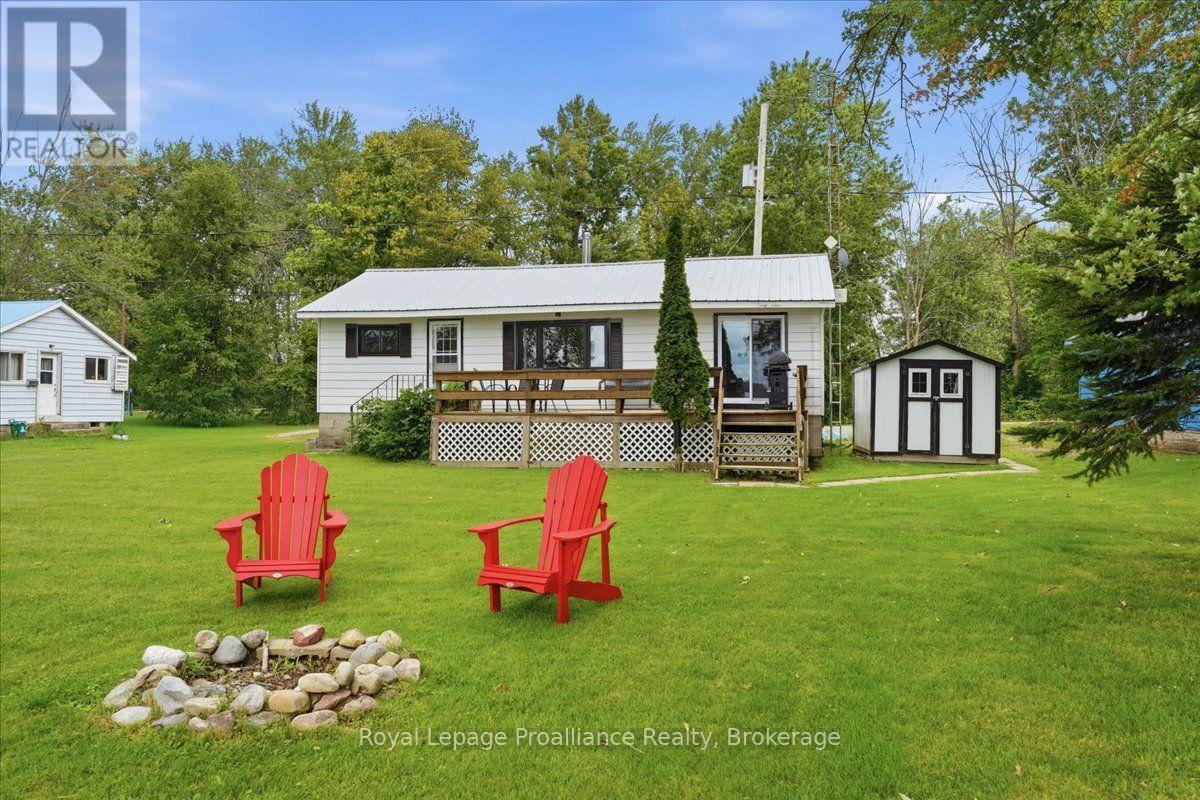 133 HUGHES LANE, Tweed, Ontario