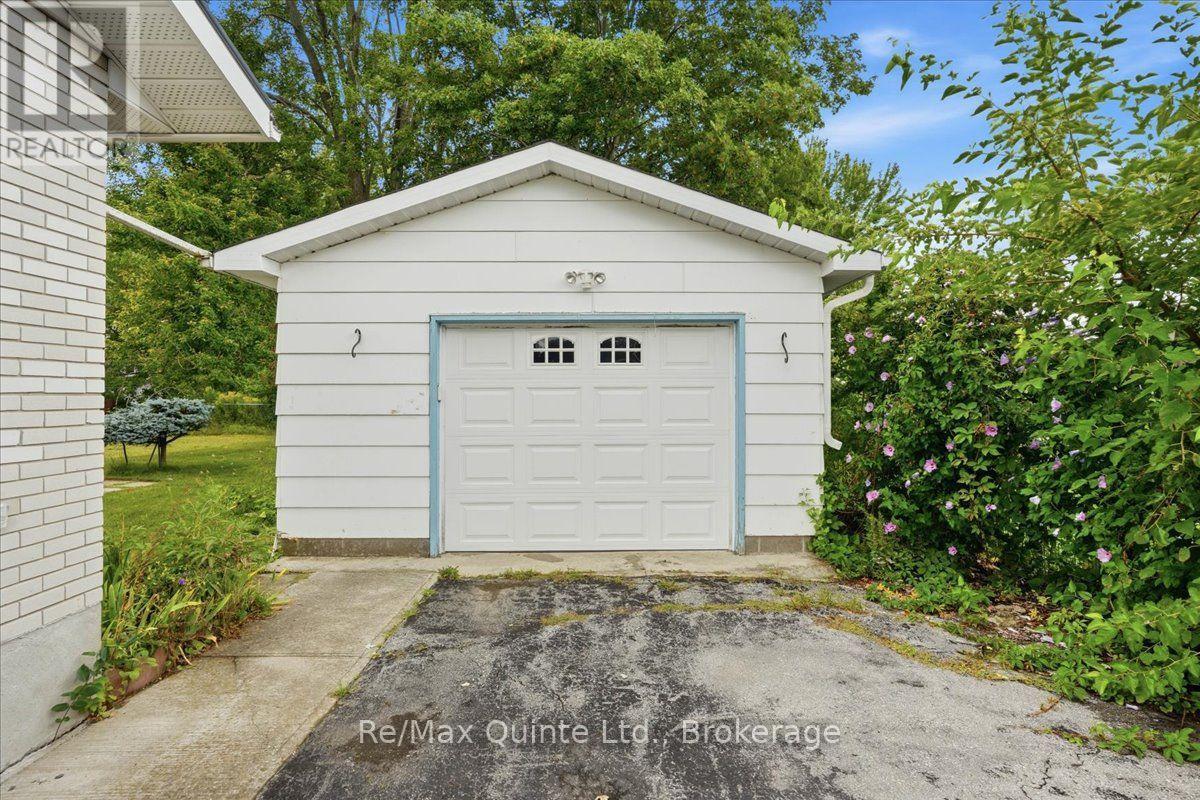 5 Simeon Street, Prince Edward County, Ontario  K0K 2T0 - Photo 34 - X13718296