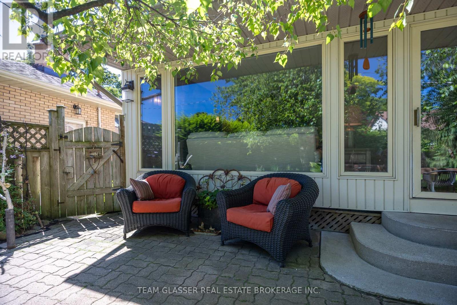 20 Parkview Drive, St. Thomas, Ontario  N5R 4B6 - Photo 10 - X13717884