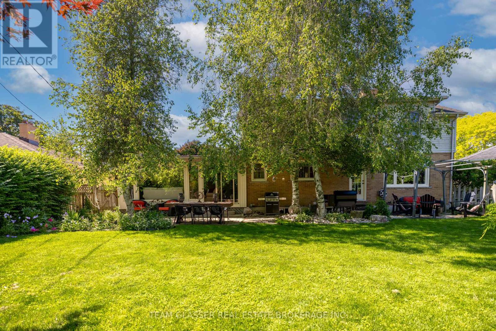 20 Parkview Drive, St. Thomas, Ontario  N5R 4B6 - Photo 11 - X13717884