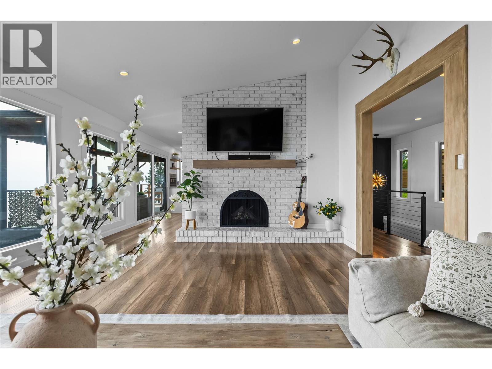 2751 Lakeview Road, West Kelowna, British Columbia  V1Z 1Y5 - Photo 11 - 10398581