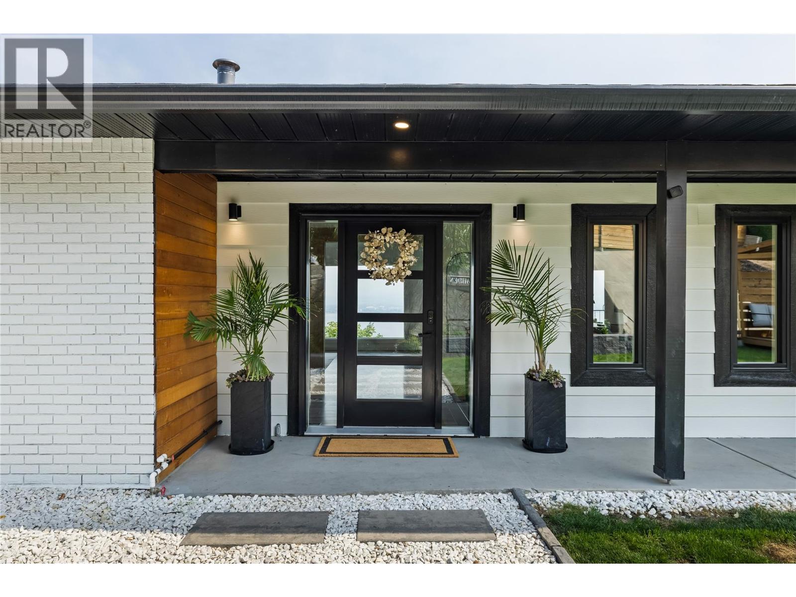 2751 Lakeview Road, West Kelowna, British Columbia  V1Z 1Y5 - Photo 4 - 10398581