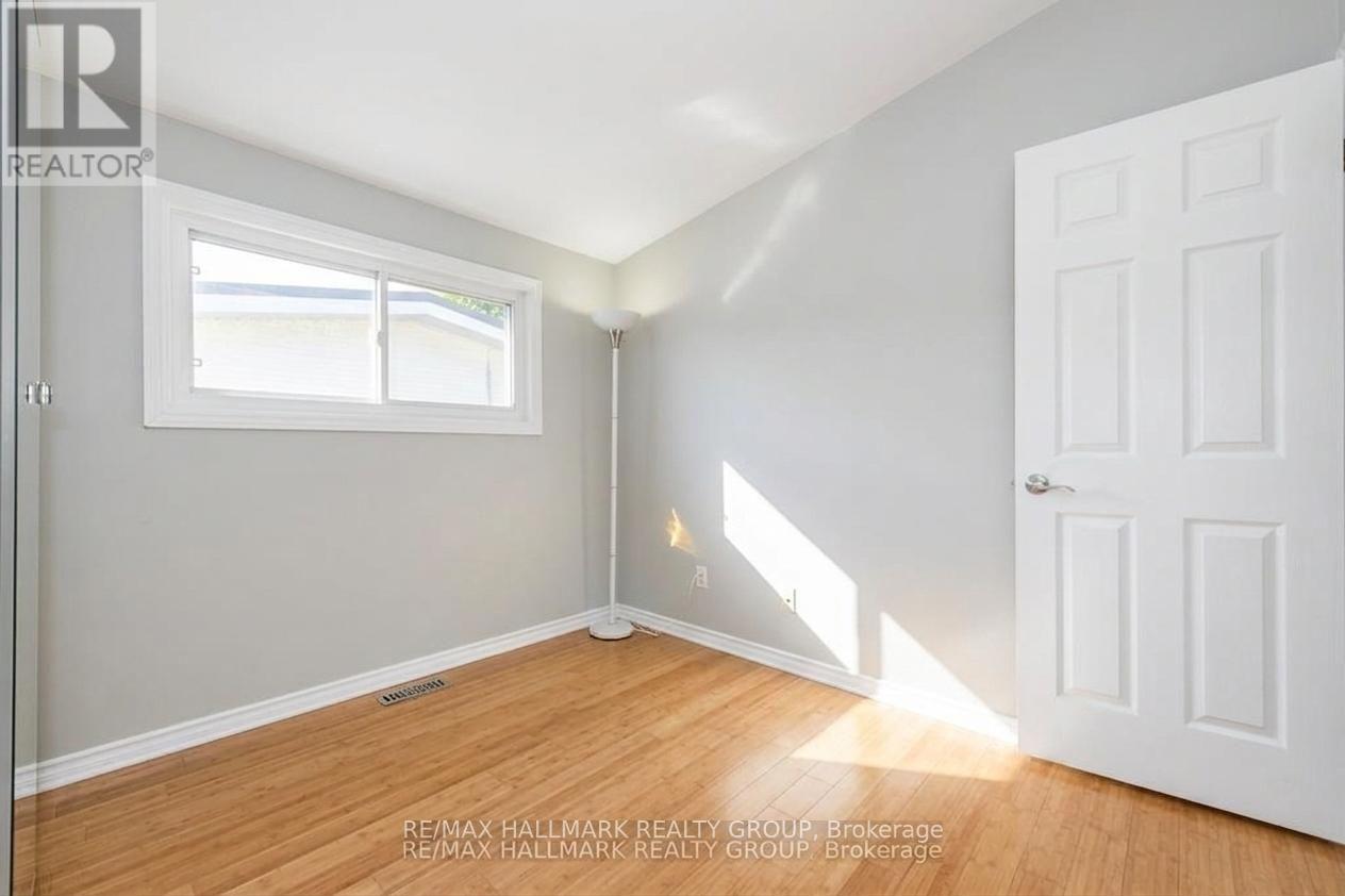 2223 Halifax Drive, Ottawa, Ontario  K1G 2W4 - Photo 17 - X13717810