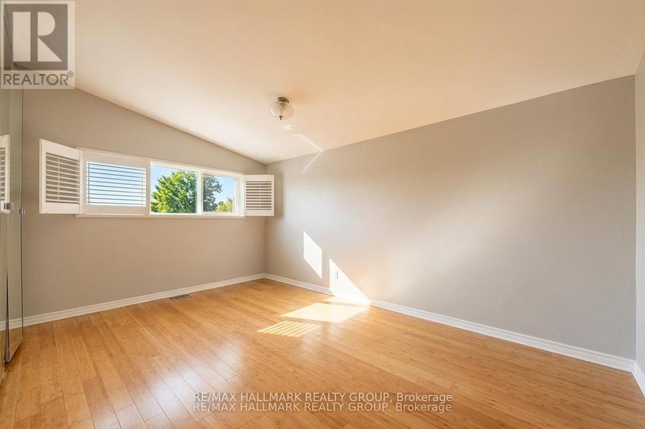 2223 Halifax Drive, Ottawa, Ontario  K1G 2W4 - Photo 19 - X13717810