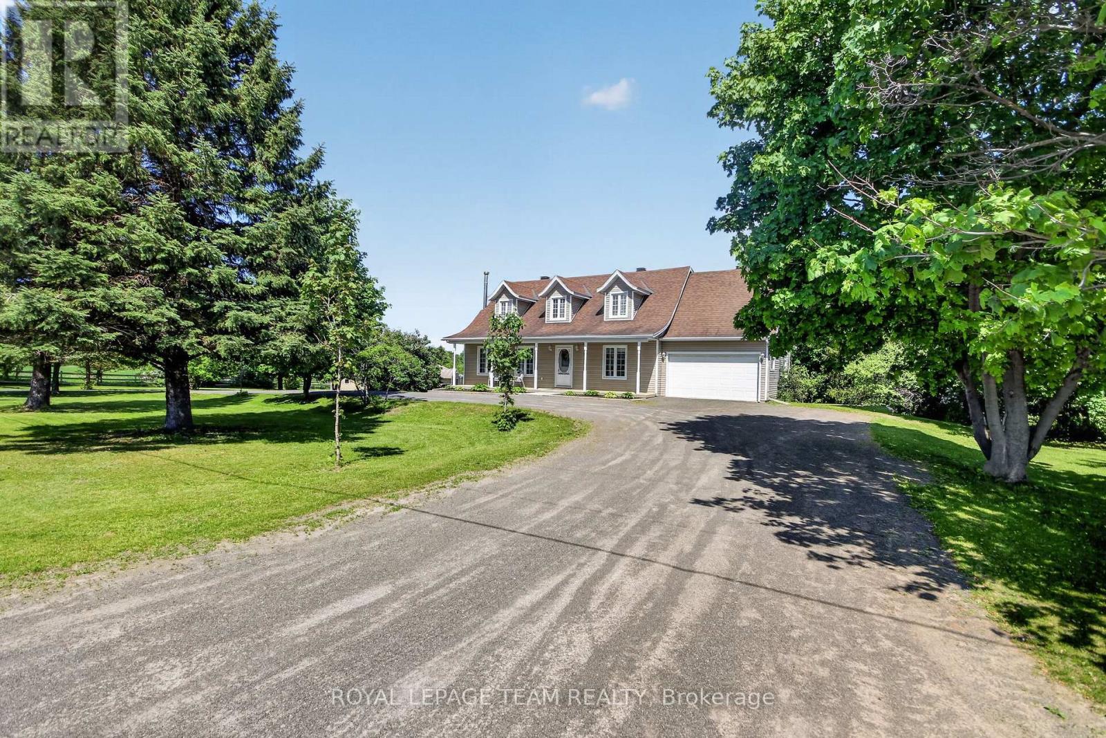 2867 Stagecoach Road, Ottawa, Ontario  K0A 2W0 - Photo 3 - X13717842