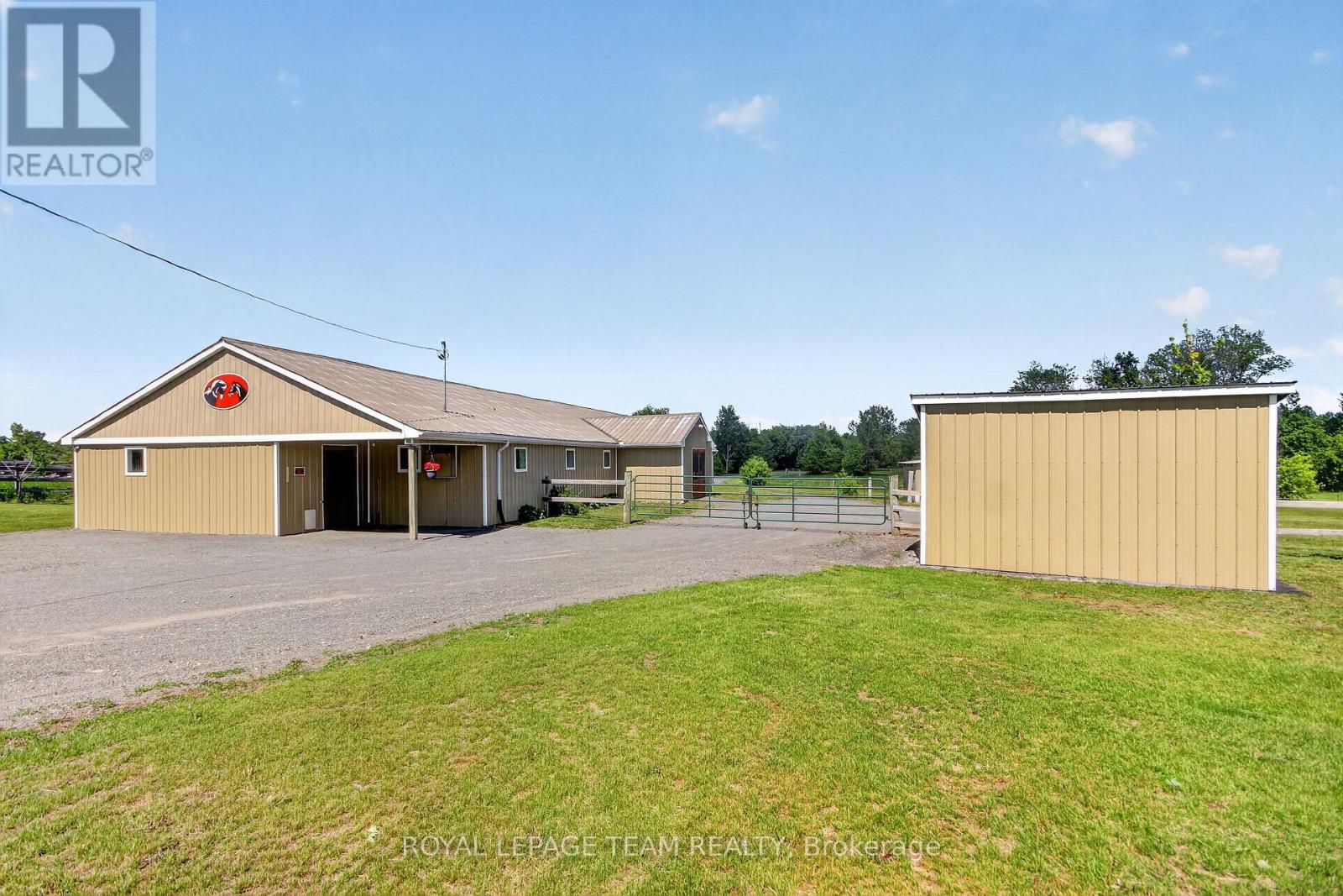 2867 Stagecoach Road, Ottawa, Ontario  K0A 2W0 - Photo 4 - X13717842