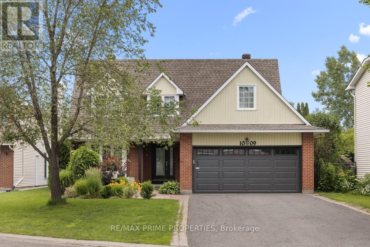1009 DRIFTWOOD CRESCENT, Ottawa, Ontario