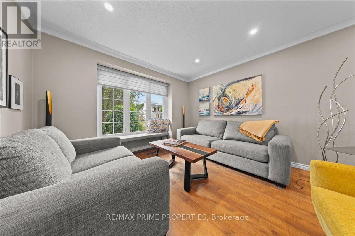 1009 Driftwood Crescent, Ottawa, Ontario  K1C 2N9 - Photo 19 - X13717942