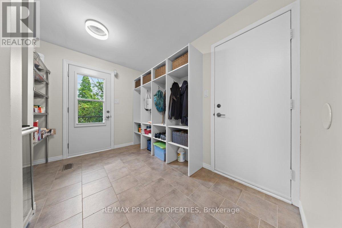 1009 Driftwood Crescent, Ottawa, Ontario  K1C 2N9 - Photo 21 - X13717942