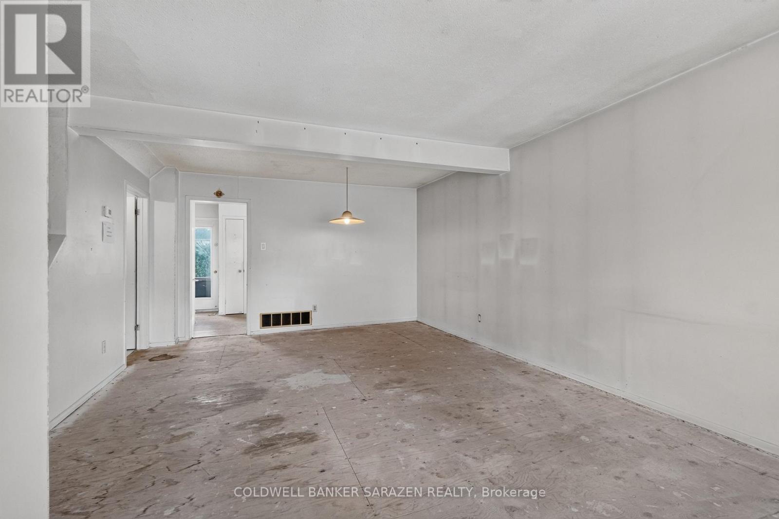 2027 Kelden Crescent, Ottawa, Ontario  K1B 4Y1 - Photo 11 - X13718208