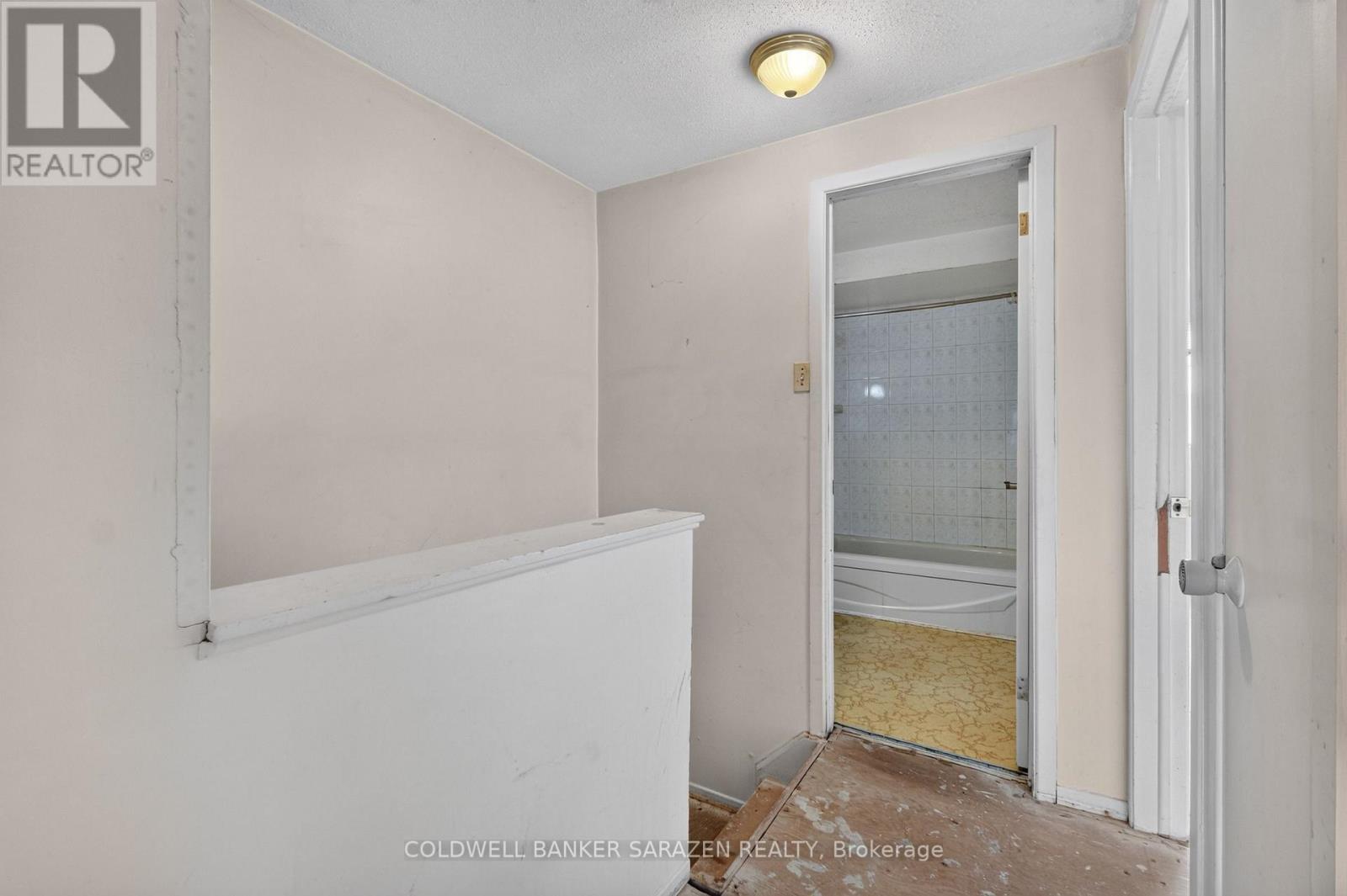 2027 Kelden Crescent, Ottawa, Ontario  K1B 4Y1 - Photo 17 - X13718208