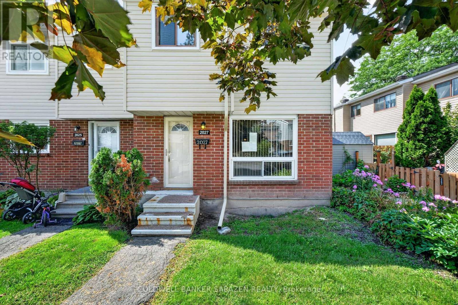 2027 Kelden Crescent, Ottawa, Ontario  K1B 4Y1 - Photo 3 - X13718208