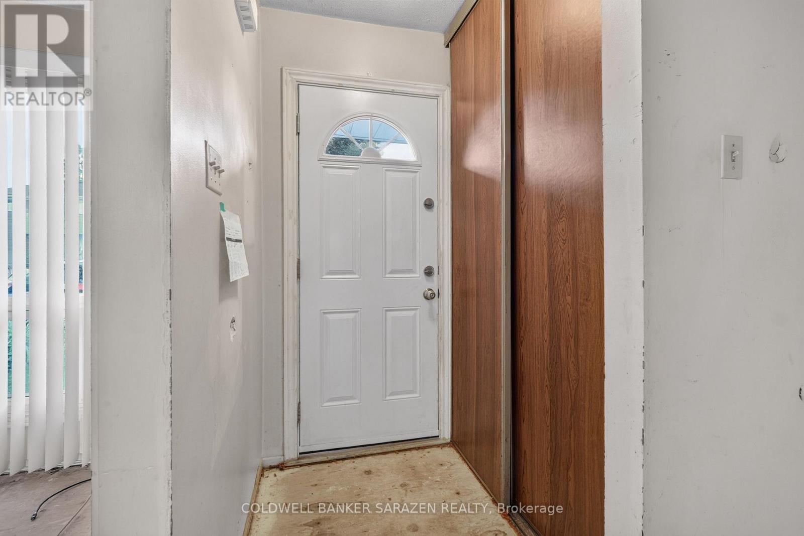2027 Kelden Crescent, Ottawa, Ontario  K1B 4Y1 - Photo 6 - X13718208