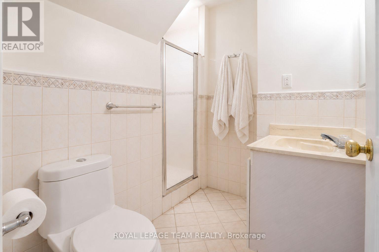29 Epworth Avenue, Ottawa, Ontario  K2G 2L6 - Photo 15 - X13718262