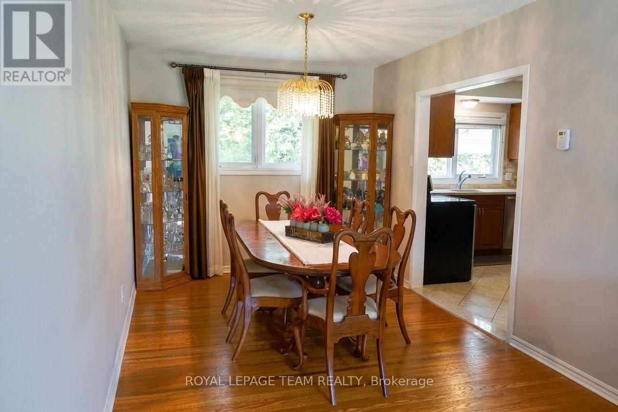 29 Epworth Avenue, Ottawa, Ontario  K2G 2L6 - Photo 5 - X13718262