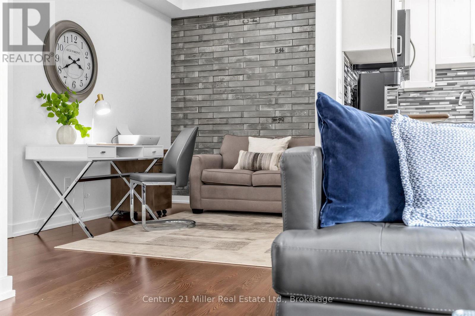 327 - 2486 Old Bronte Road, Oakville, Ontario  L6M 0Y4 - Photo 5 - W13718276