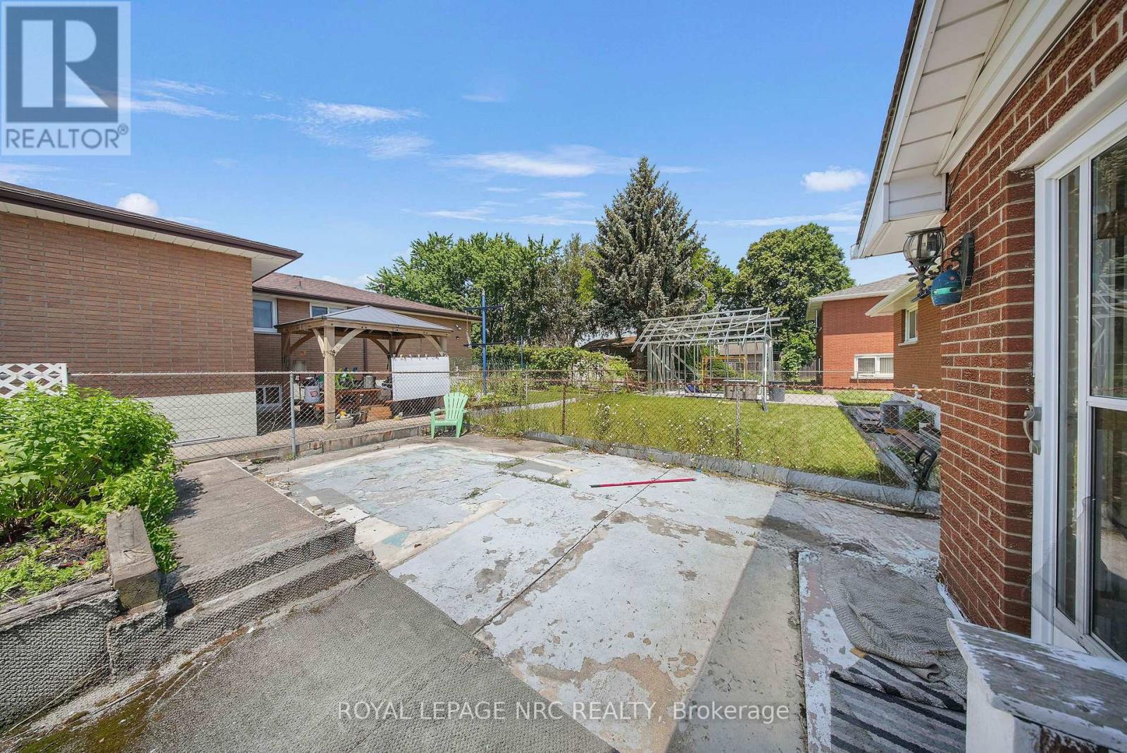 35 Eugene Street, Hamilton, Ontario  L8H 2R1 - Photo 44 - X13718010
