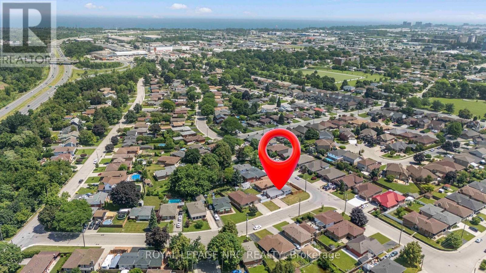 35 Eugene Street, Hamilton, Ontario  L8H 2R1 - Photo 5 - X13718010