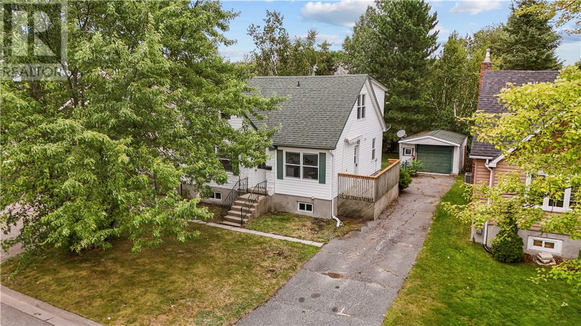178 Third Avenue, Sudbury, Ontario  P3B 3P8 - Photo 2 - 2130045