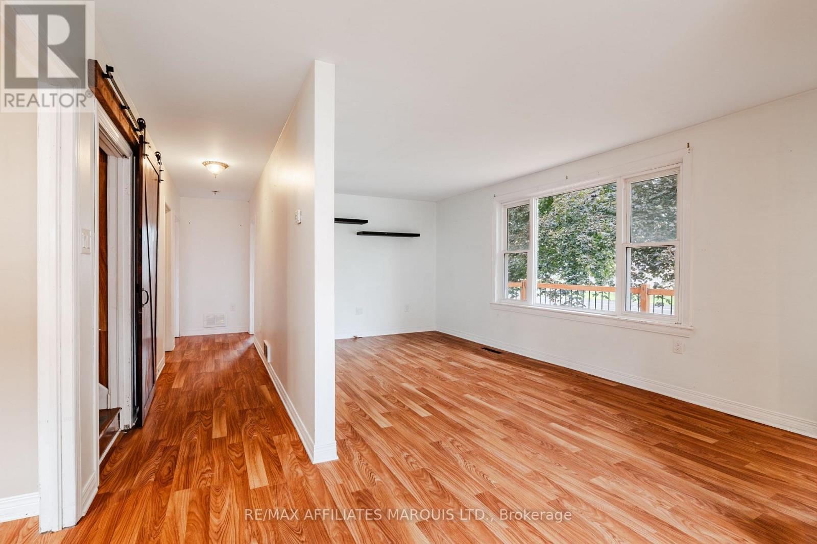 16 Front Street, North Stormont, Ontario  K0C 1K0 - Photo 11 - X13716878