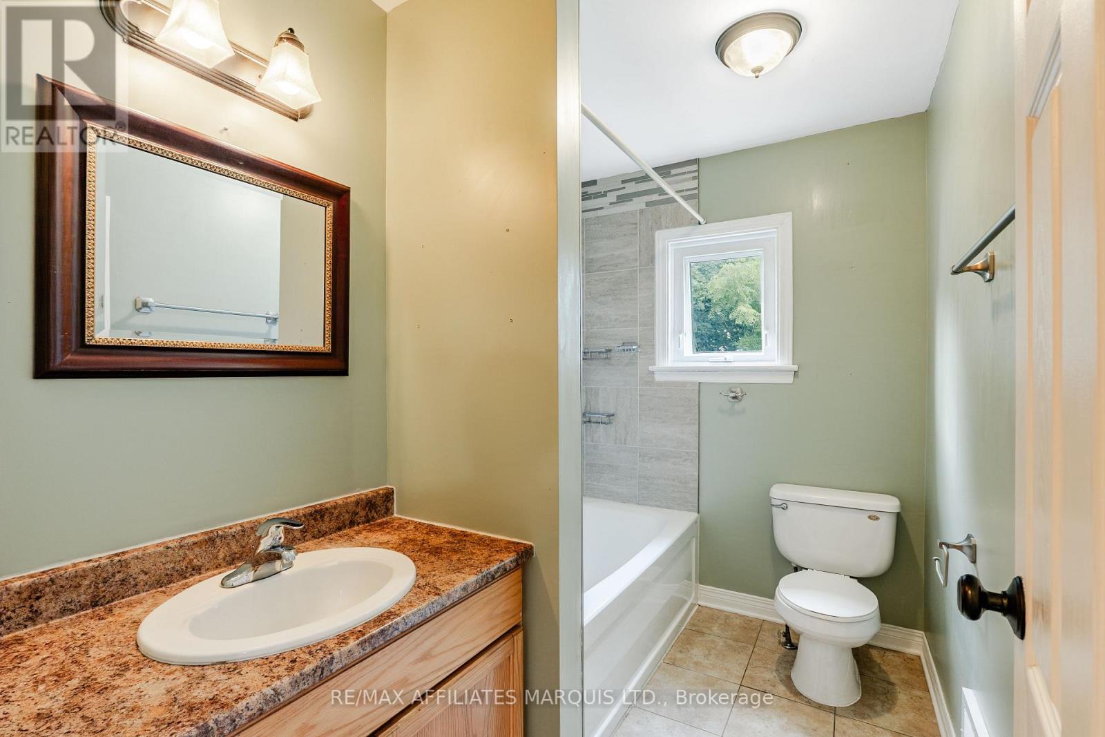 16 Front Street, North Stormont, Ontario  K0C 1K0 - Photo 22 - X13716878