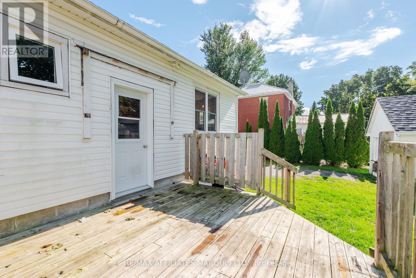 16 Front Street, North Stormont, Ontario  K0C 1K0 - Photo 41 - X13716878