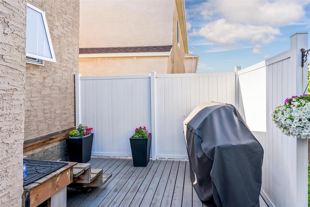 15 Helen Mayba Crescent, Winnipeg, Manitoba  R3W 0C4 - Photo 41 - 202621443