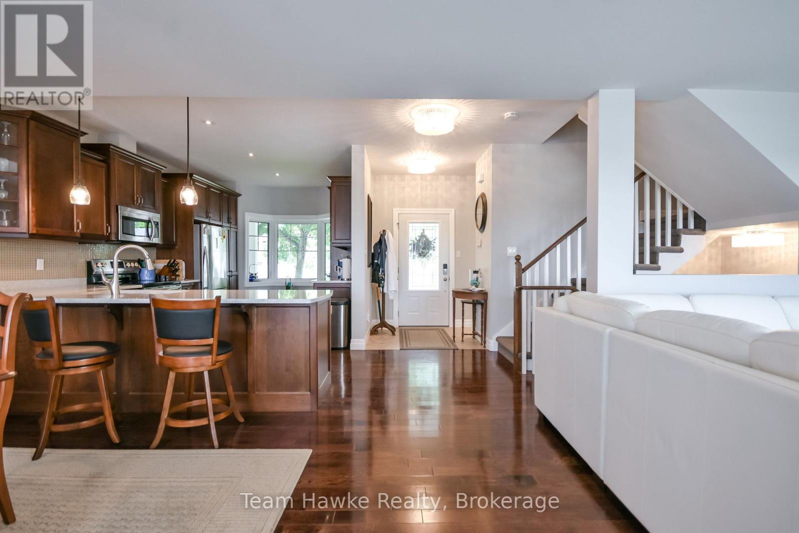 26 Drummond Drive, Penetanguishene, Ontario  L9M 0A2 - Photo 15 - S13717846