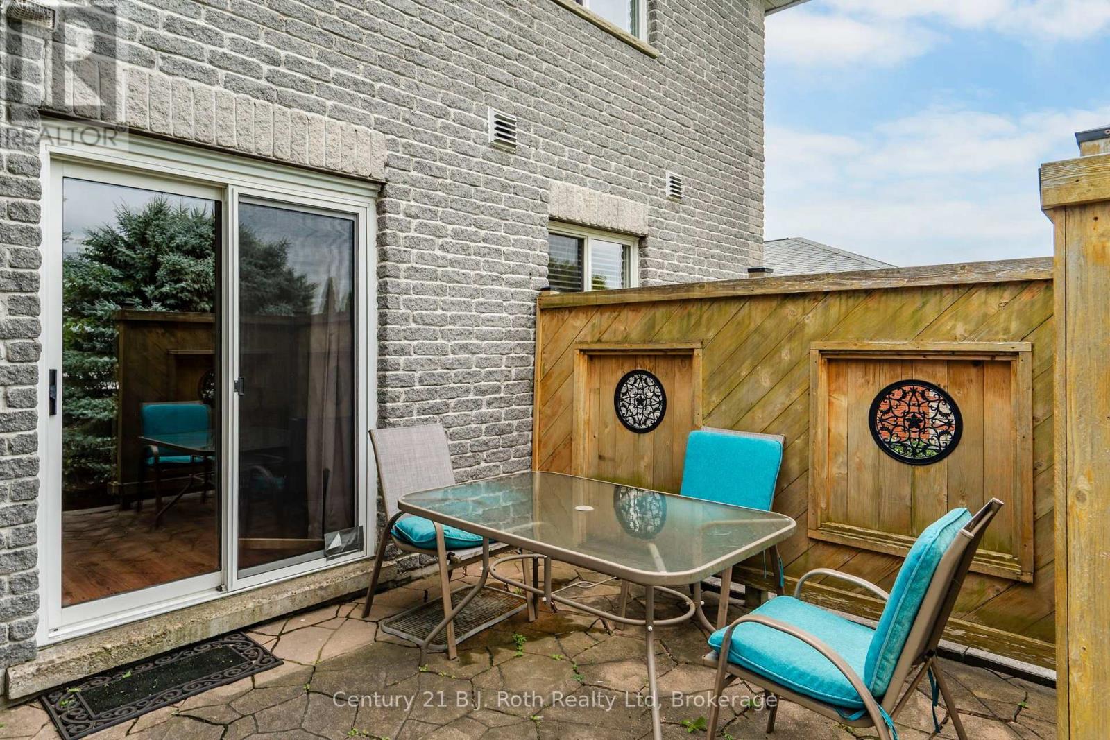 13 Charles Street, Penetanguishene, Ontario  L9M 2G6 - Photo 39 - S13717854