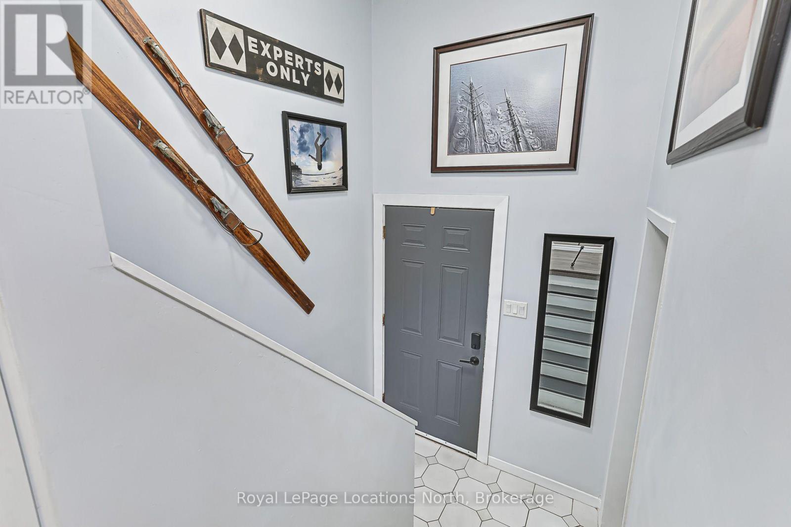 66 Telfer Road, Collingwood, Ontario  L9Y 4S2 - Photo 7 - S13718016