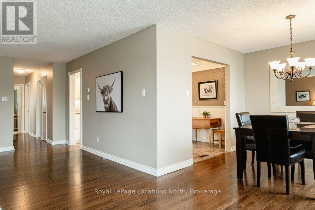 269 Pine Drive, Barrie, Ontario  L4N 4H9 - Photo 10 - S13718106